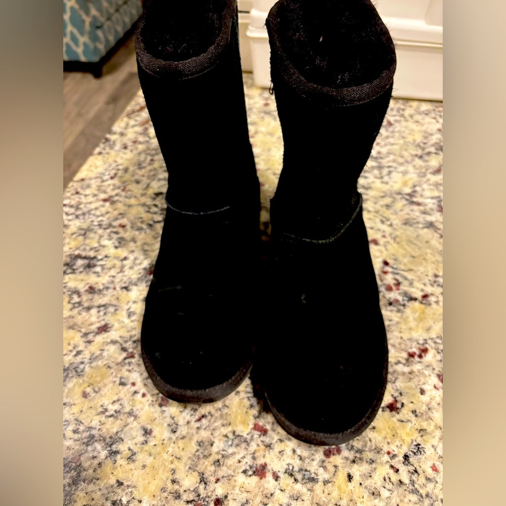 Ugg Boots Black Koolaburra Size 7